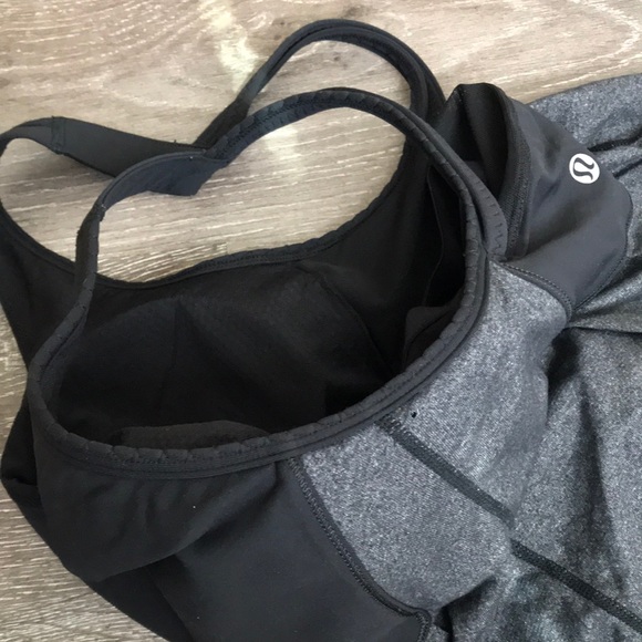 Lululemon Athletica - Picture 14 of 16